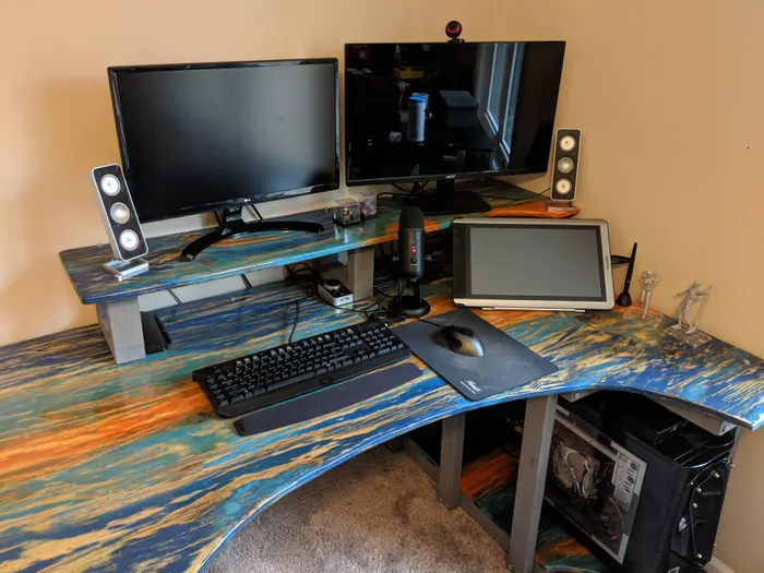 Desk