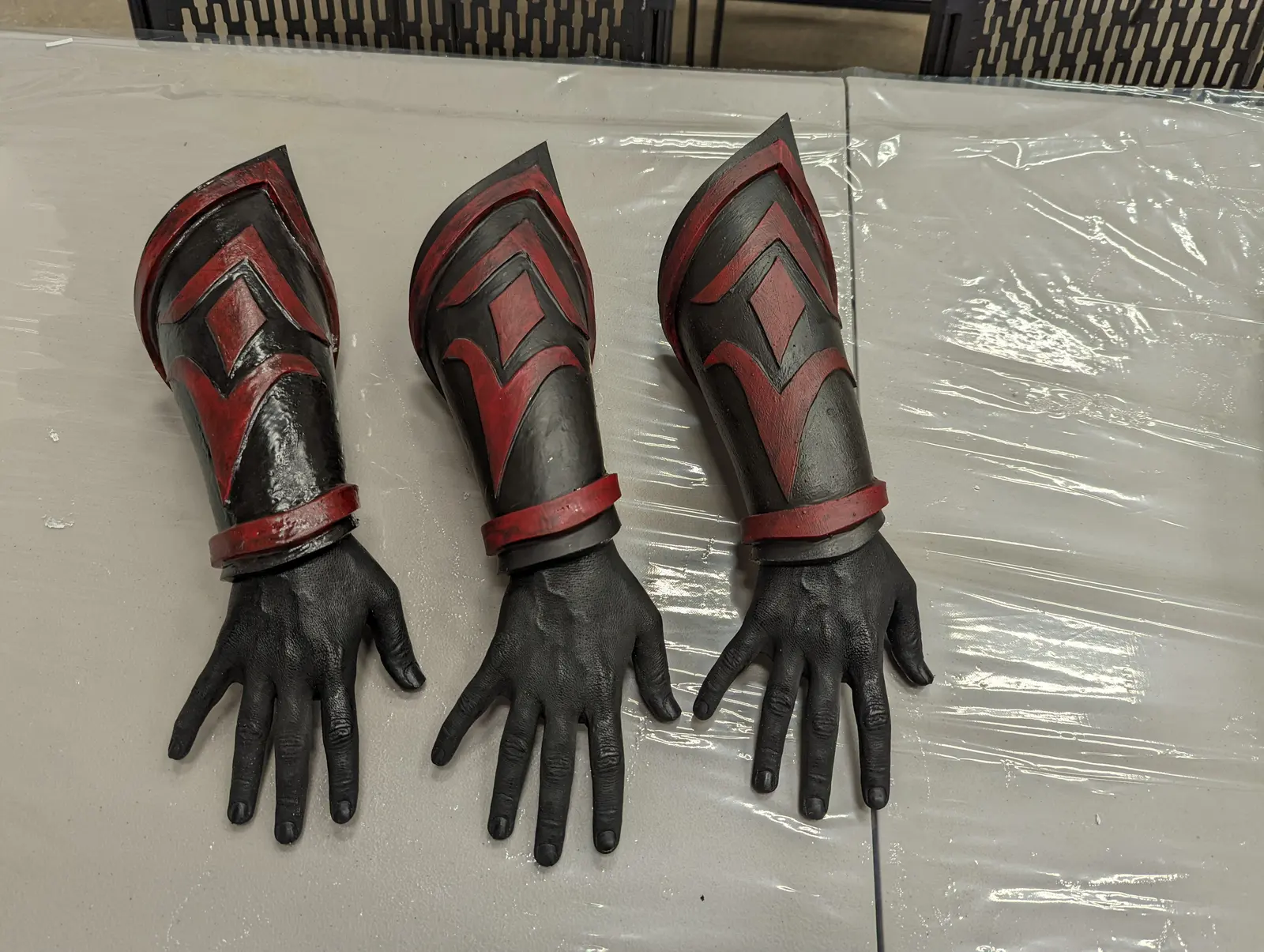 Gauntlets: finished photo 1